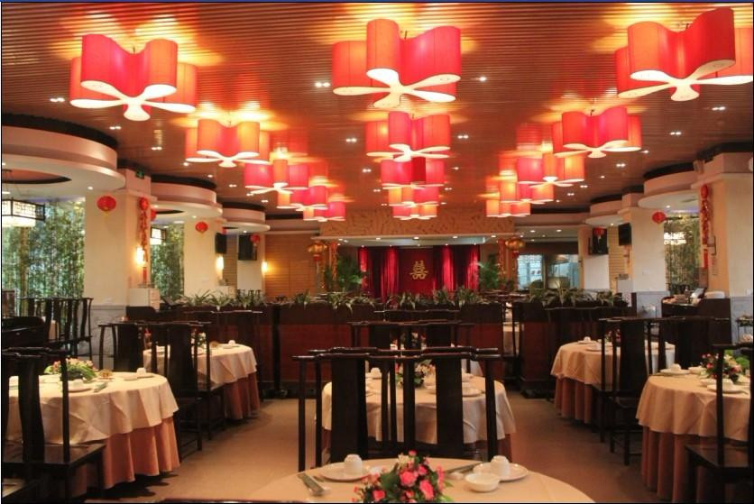 逸泉国际大酒店主图