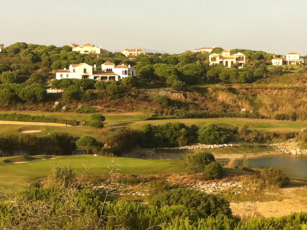 Almenara Golf Club景点图片