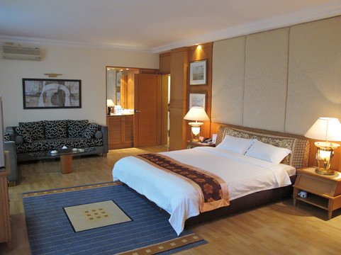 悦封苑酒店主图