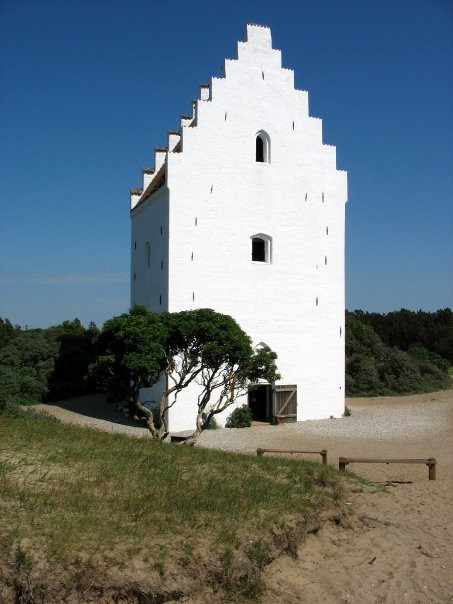 Den Tilsandede Kirke景点图片