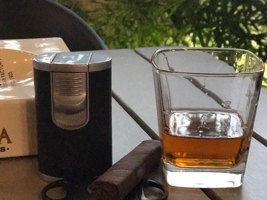 Y Ute Spirits & Cigars Room