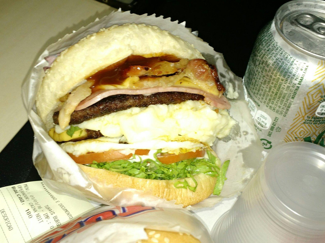 Tuka's Burger