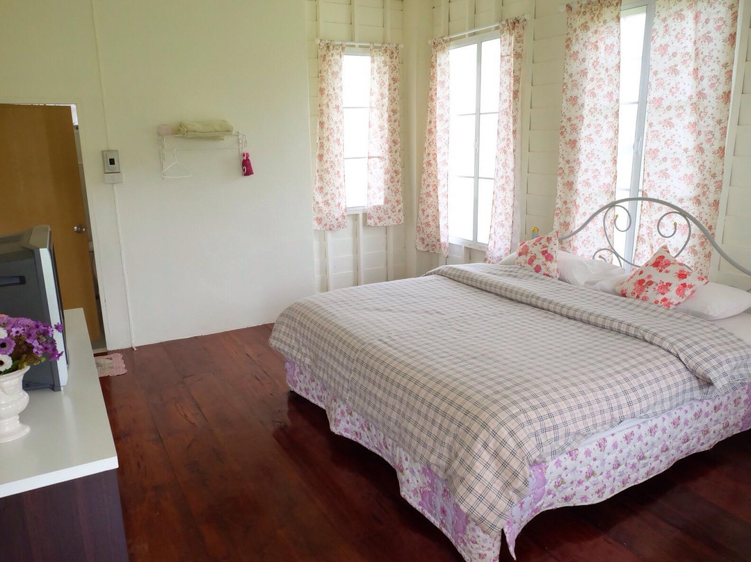 Tanong Homestay