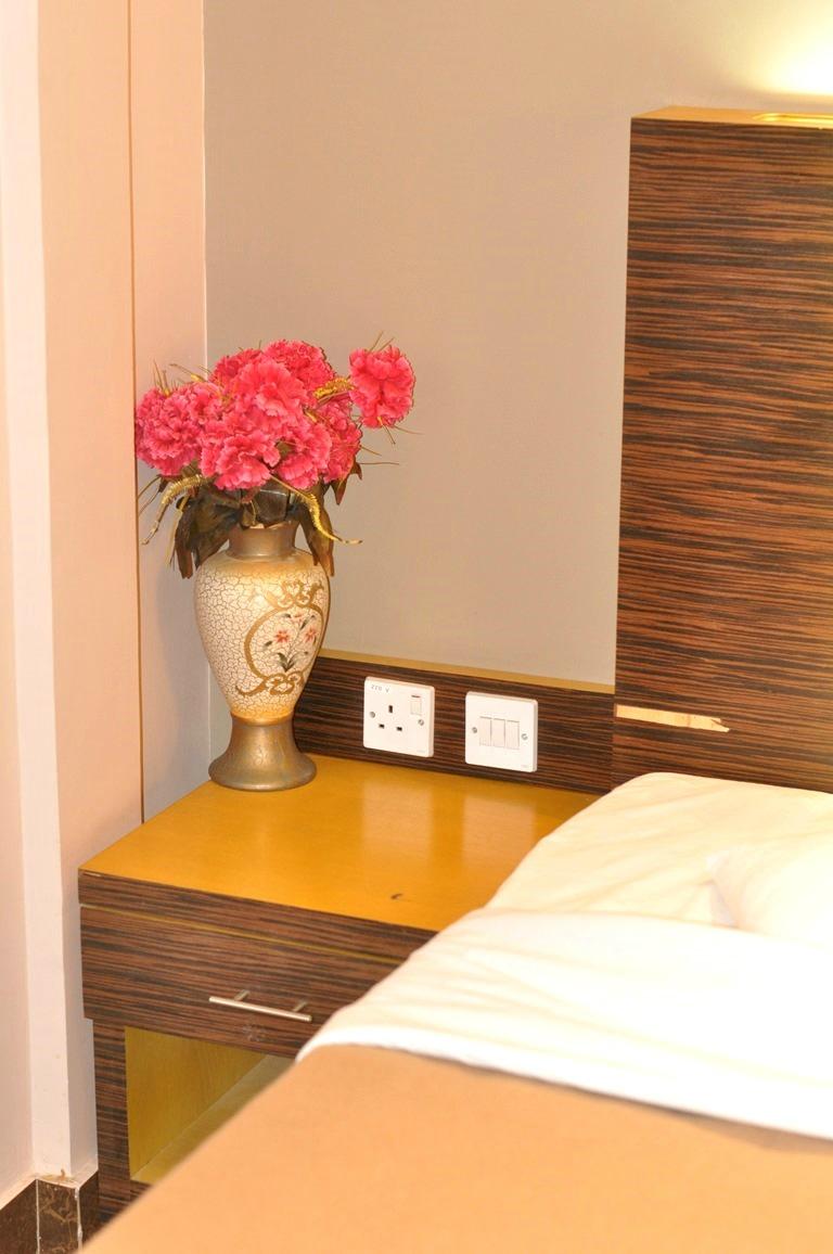 OYO 102 Sea Shell Hotel-客卧