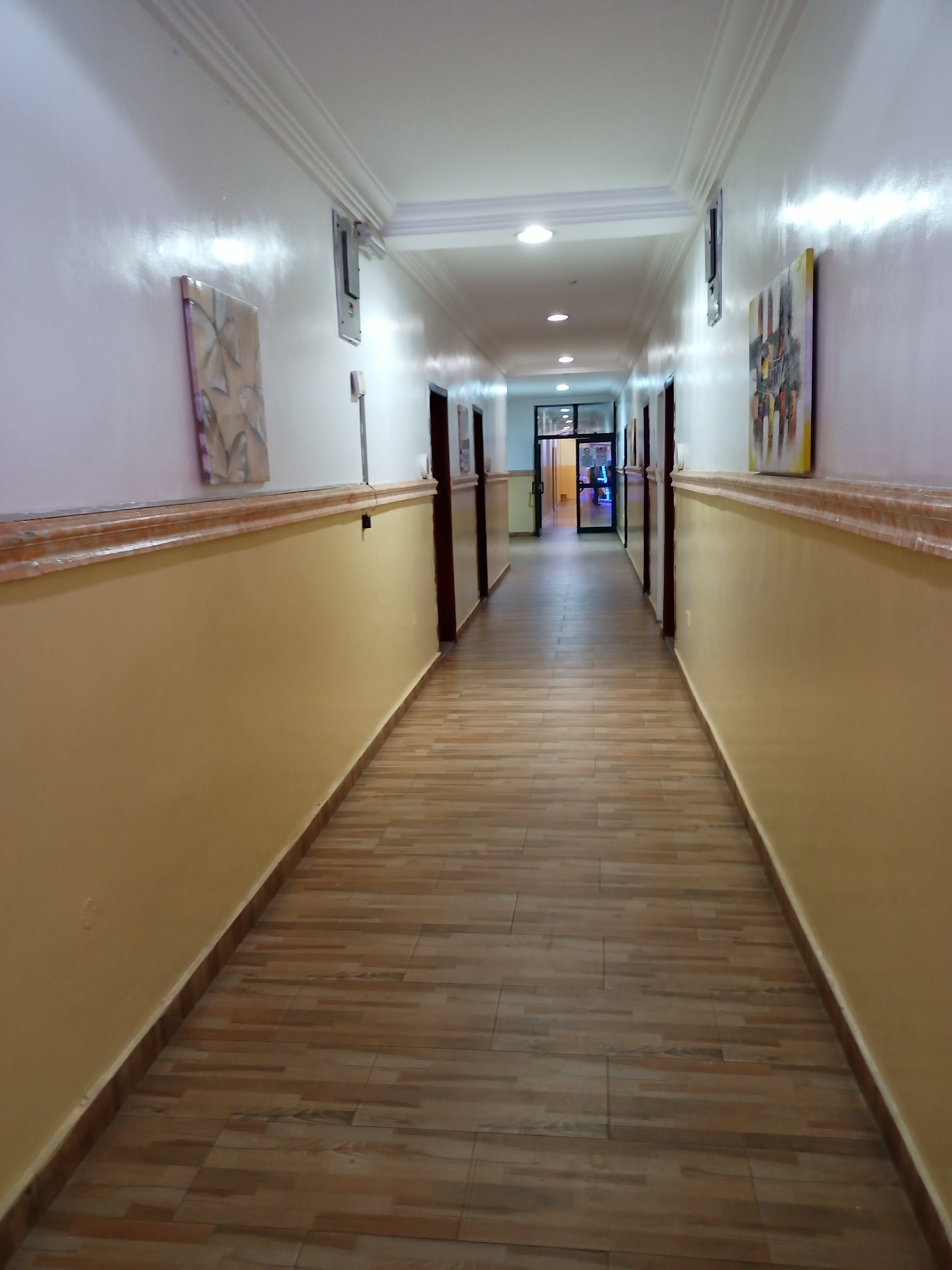 Ragaray Executive Suites-官方