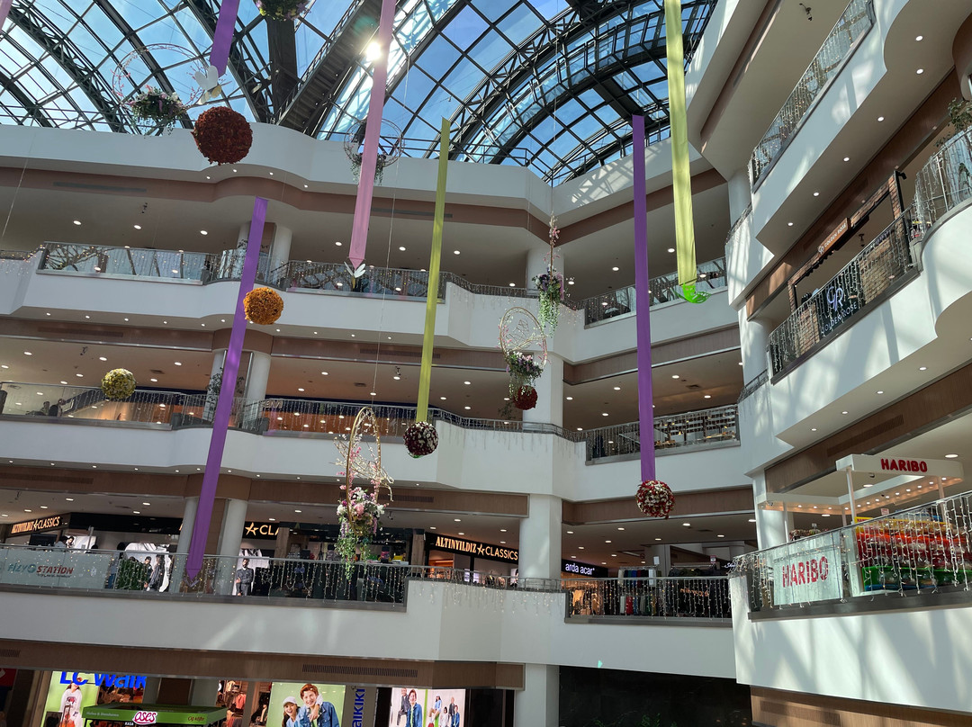 Olivium Outlet Center-伊斯坦布尔必去景点