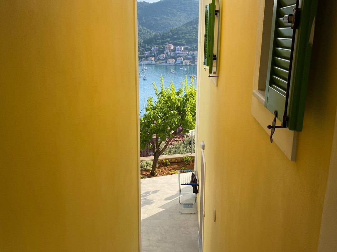 Oralia Apartments主图