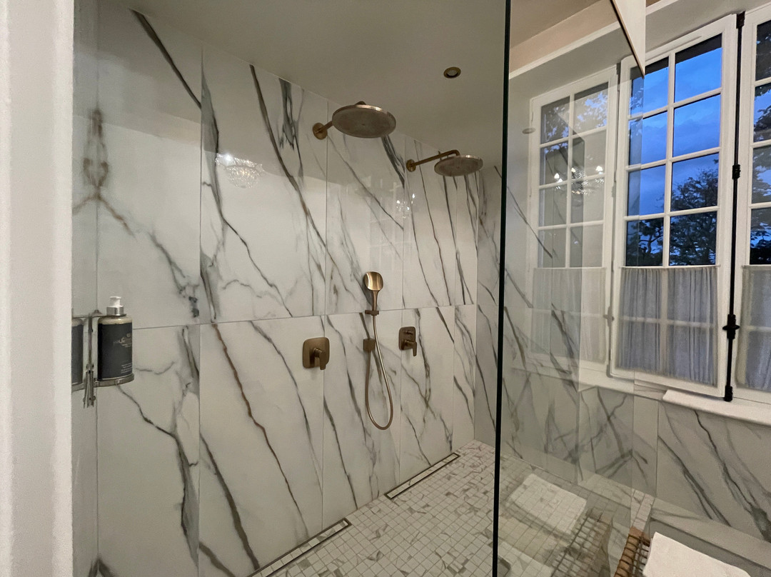 Chateau Haute Roche主图