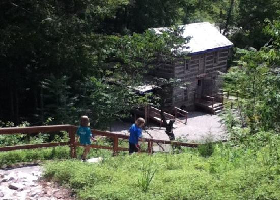 Squire Boone Caverns-Mauckport必去景点