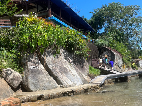 Lancha Flecha II Paraty-帕拉地必去景点