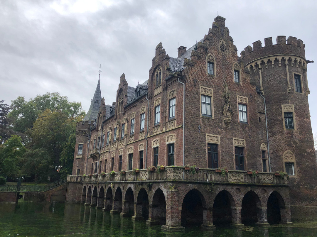 Schloss Paffendorf-Bergheim必去景点