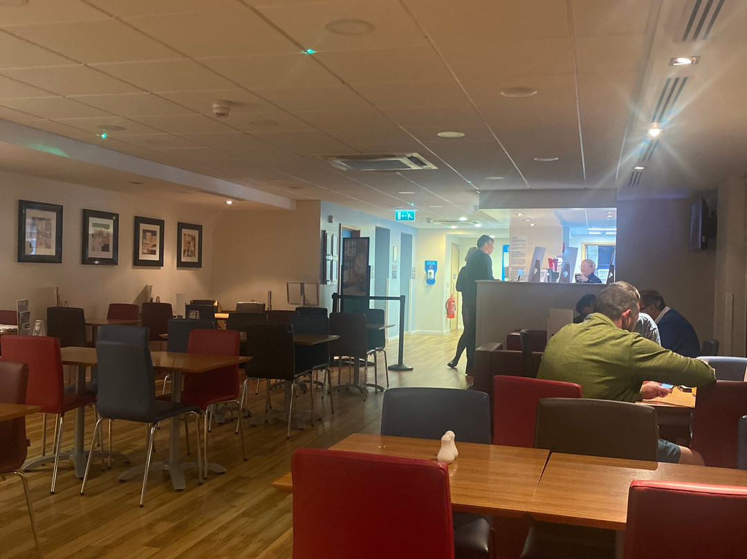 Travelodge Harrogate West Park主图