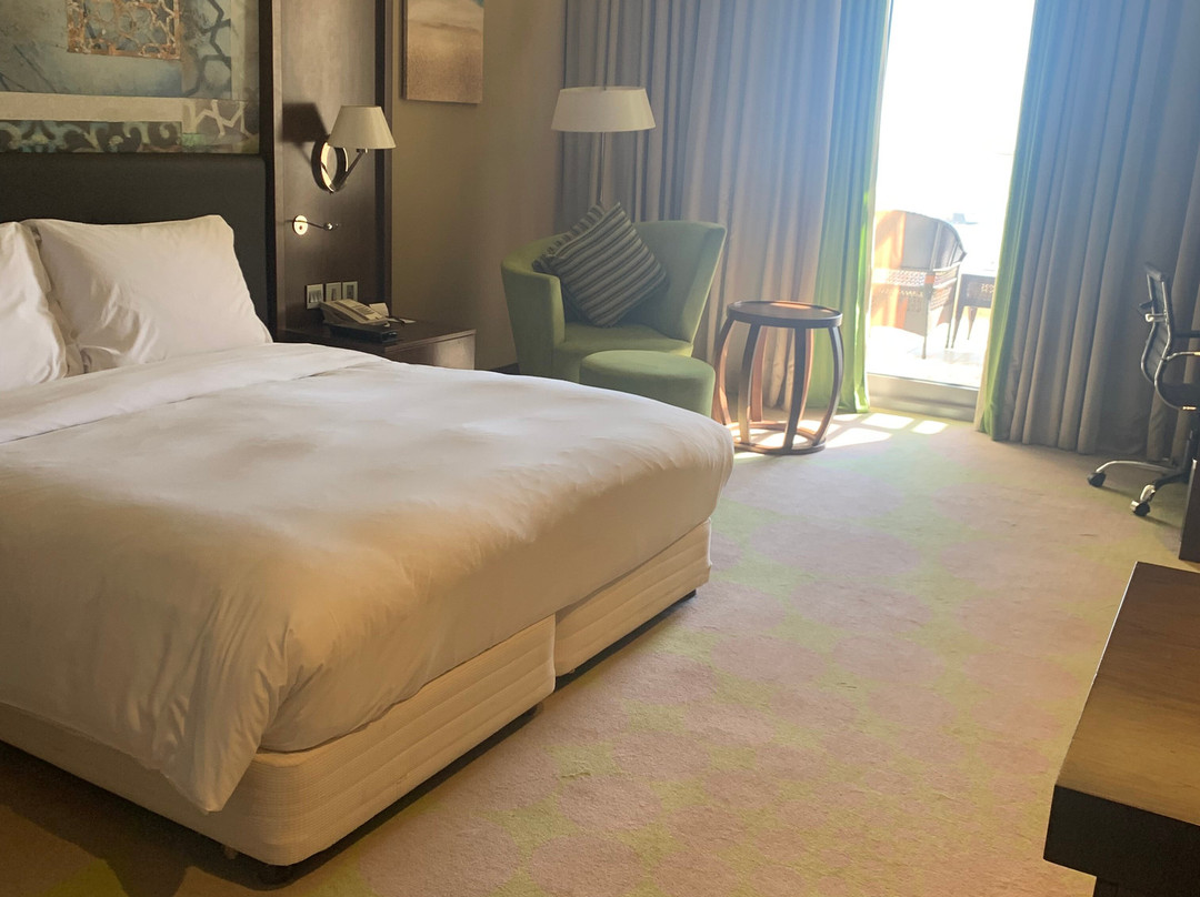 皇冠假日酒店&度假村主图