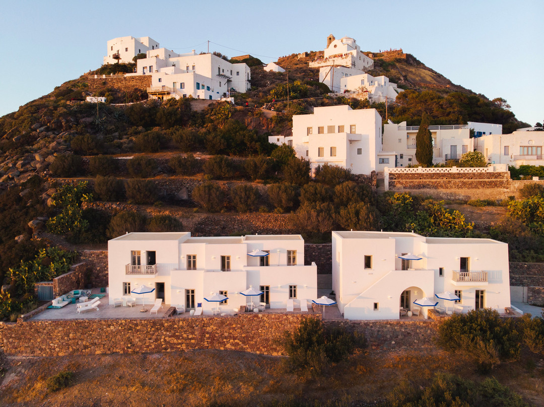 Odyssey Rock Milos Sunset Suites