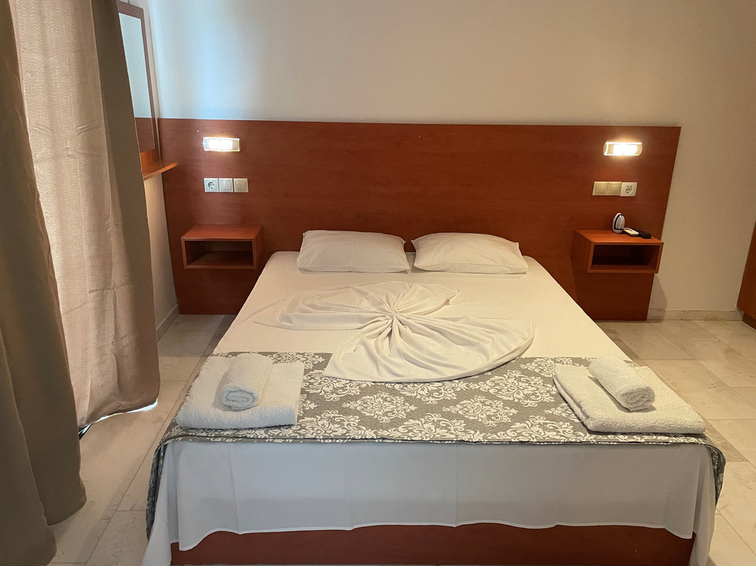 Kourkoumelata Hotel主图