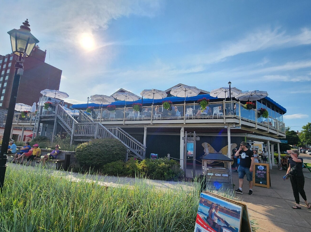 Peake's Wharf-夏洛特镇必去景点