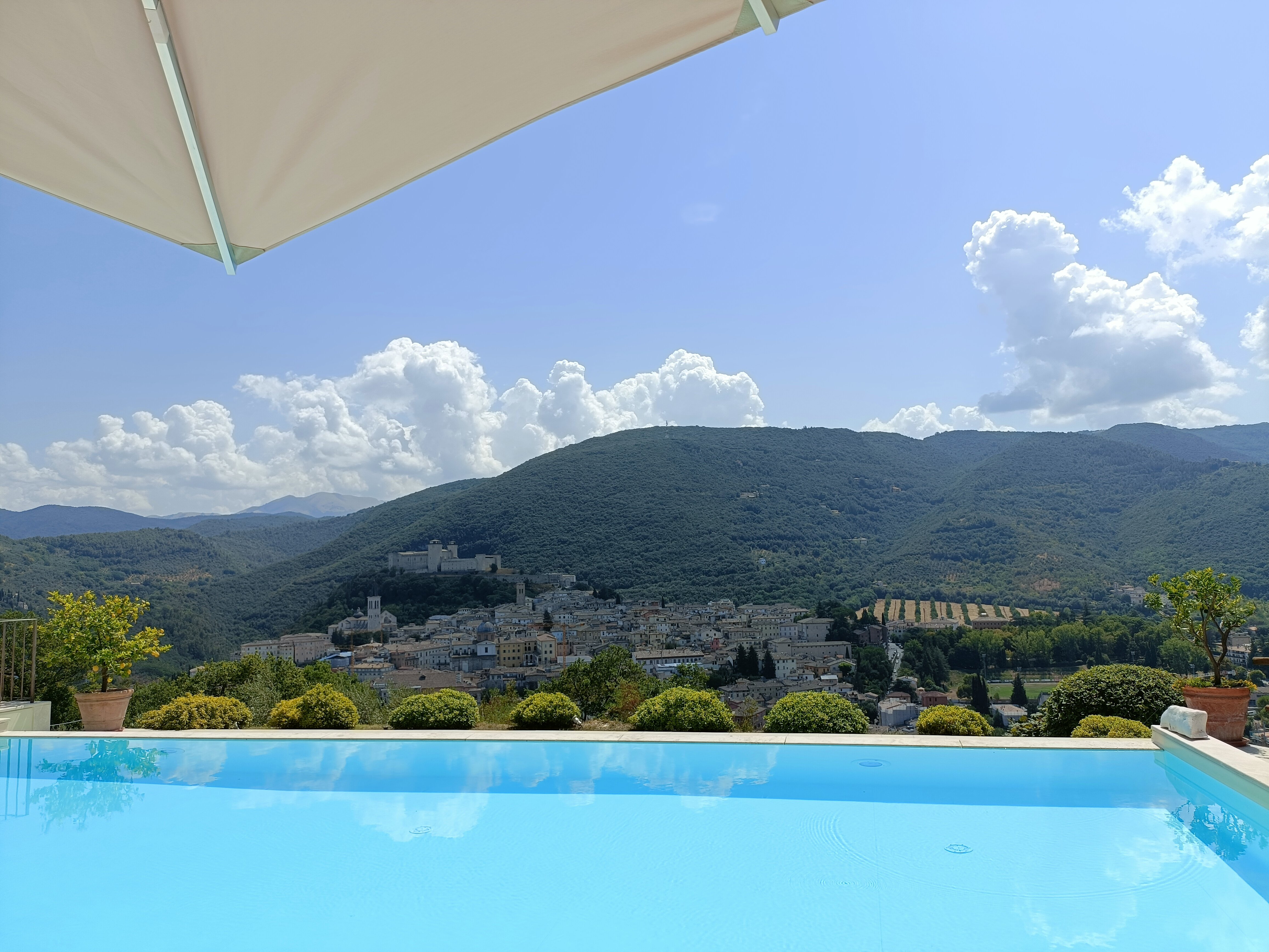 Agriturismo Collerisana-官方