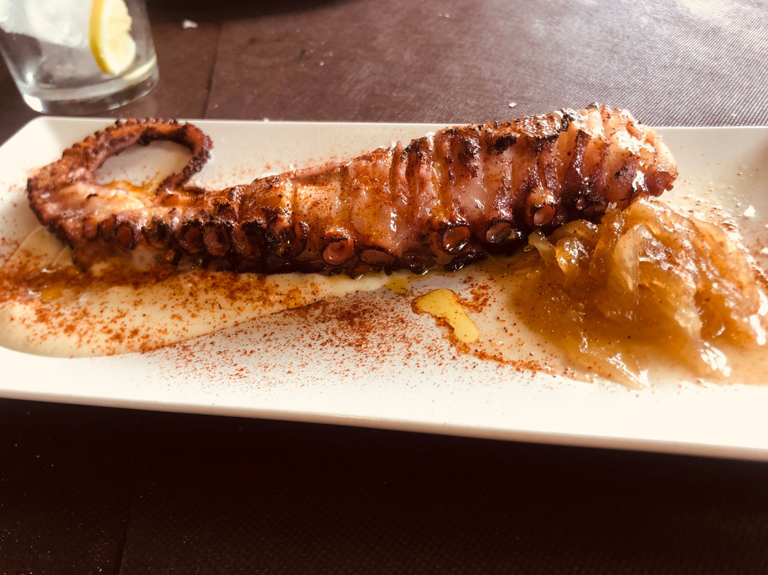 Restaurante La Parrilla