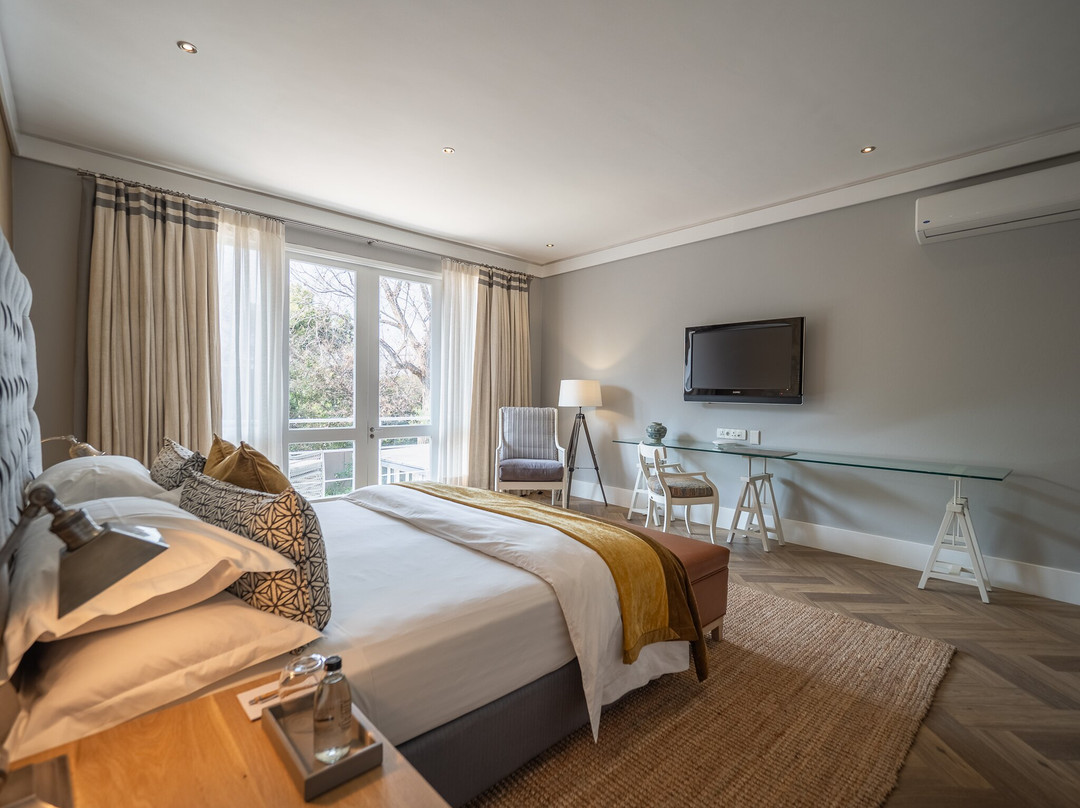 阿瑟尔广场酒店别墅主图