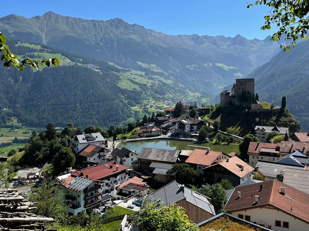 Refugio Laudegg主图