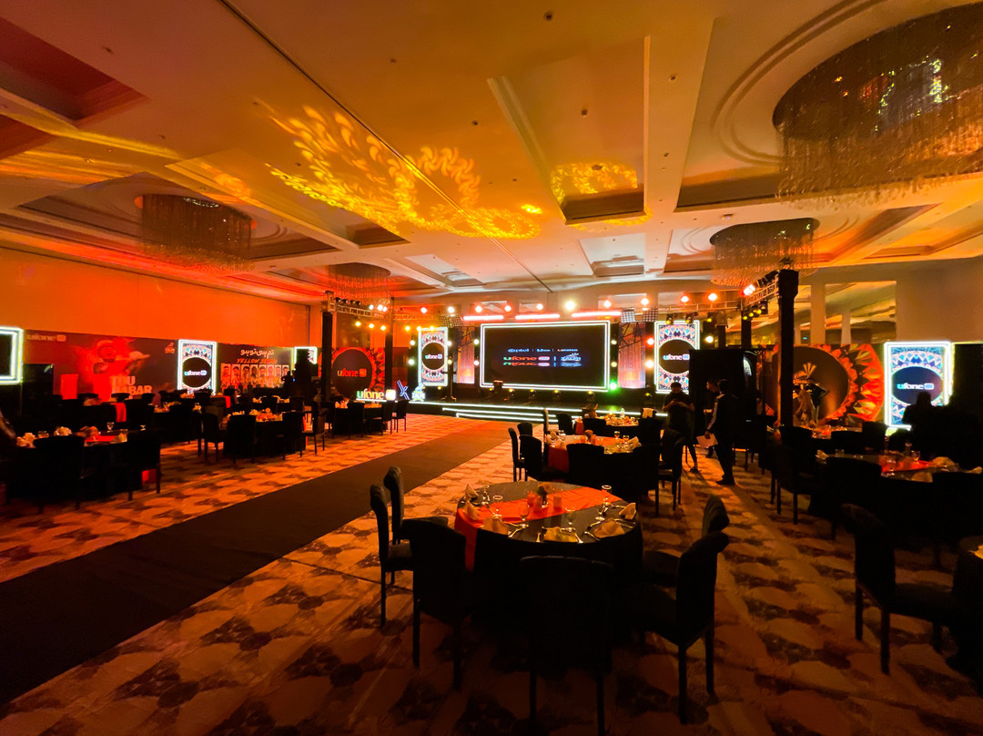 The Nishat Hotel Johar Town主图