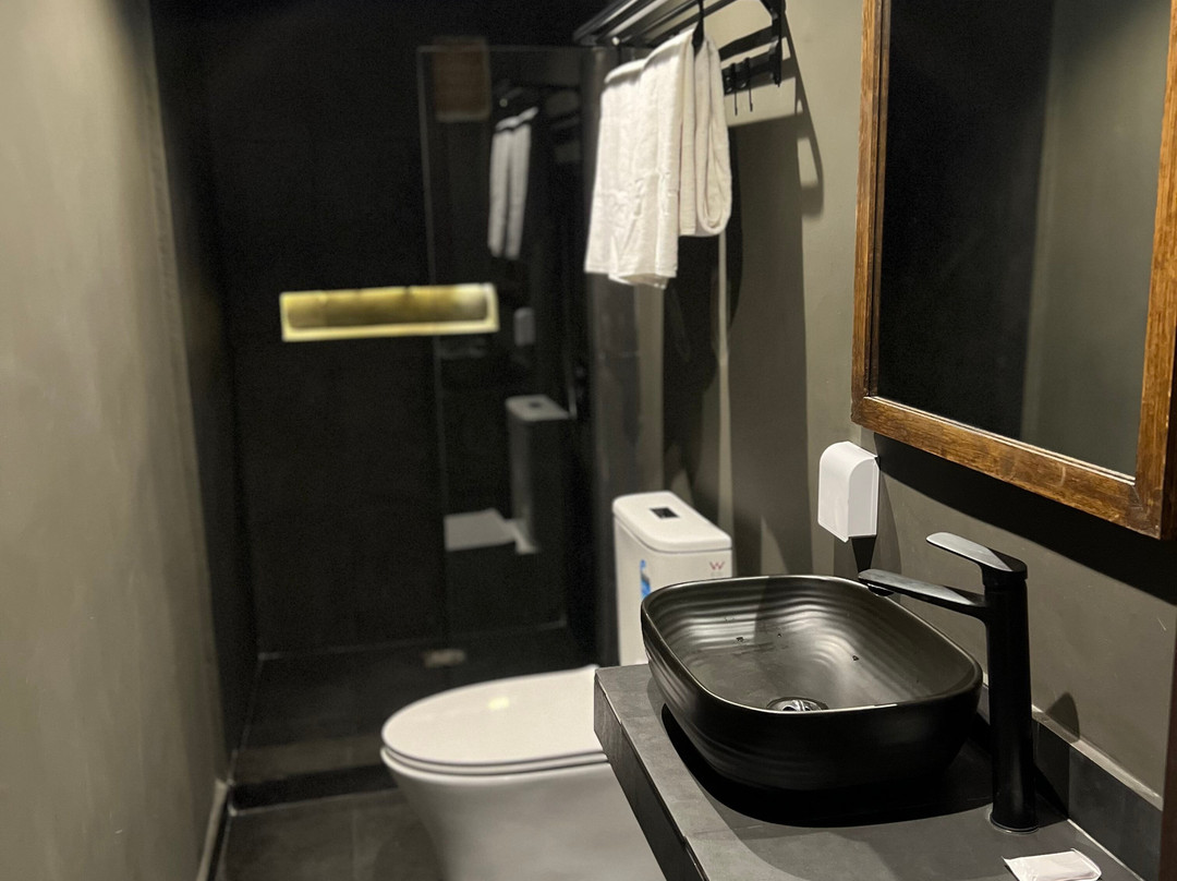 Fly Fishes Hotel主图