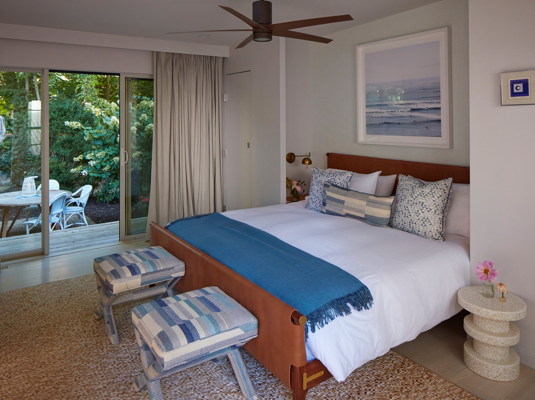 A Room at The Beach主图