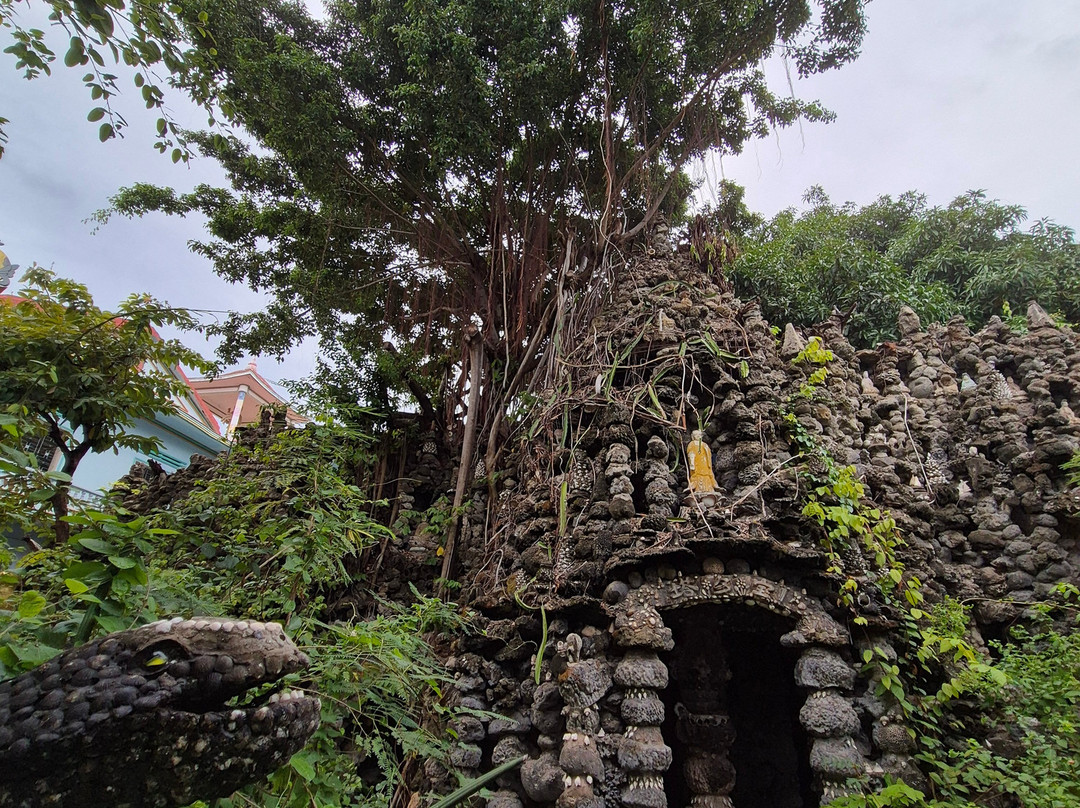 Tu Van Pagoda-Cam Ranh必去景点