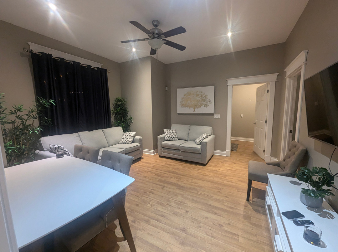 The Puddicombe House主图