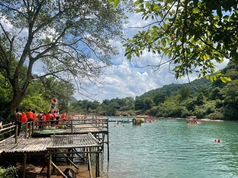 Tour Phong Nha-洞海必去景点