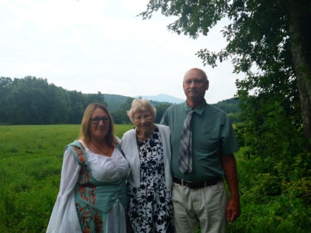 Gates Farm Covered Bridge-Cambridge必去景点