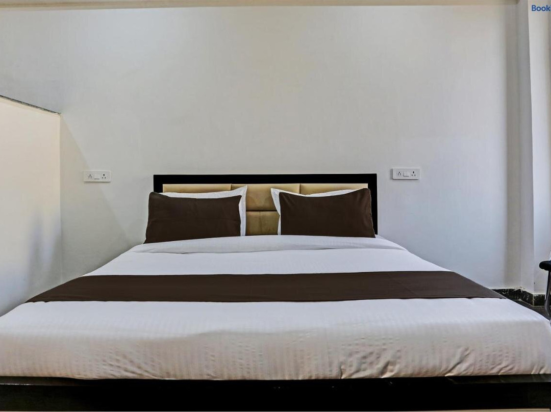Hotel O Star Corporate Suite