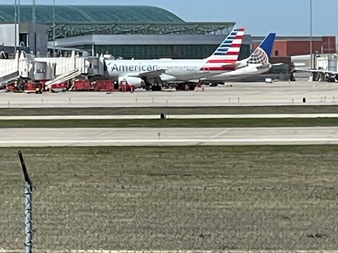 Gerald R. Ford Airport Viewing Park-大急流市必去景点