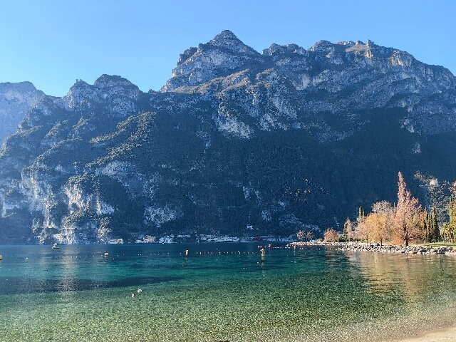 Sabbioni Beach景点图片
