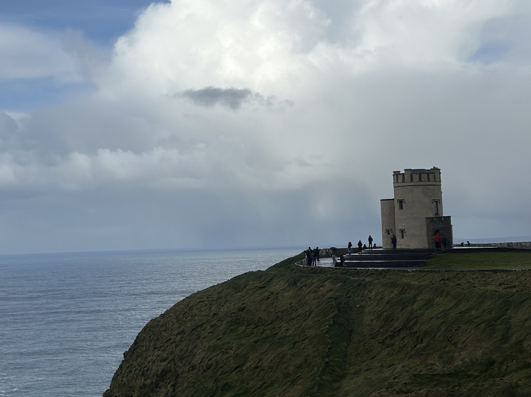 Gerry Murphy Chauffeur Services from Dublin-都柏林必去景点