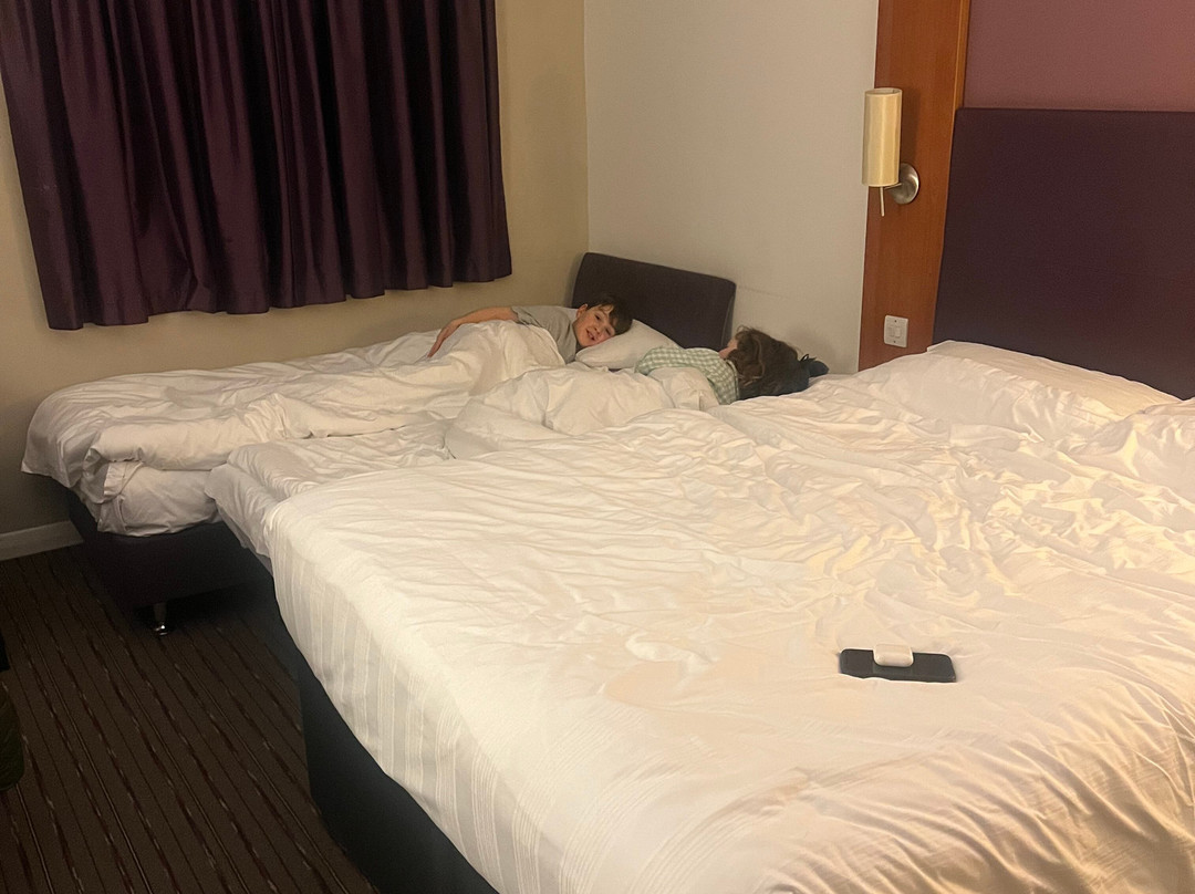 Premier Inn Luton (Airport) hotel主图