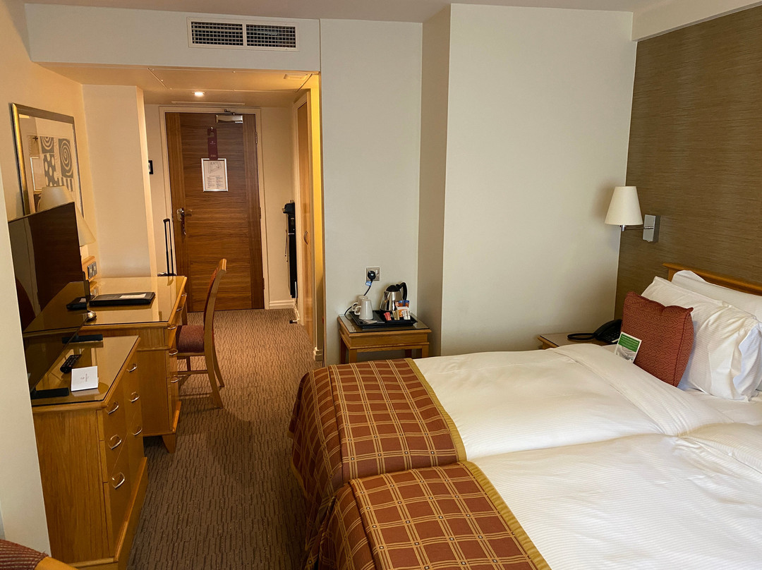 Pomme d'Or Hotel主图