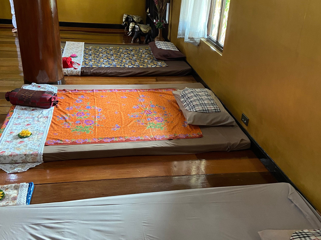 Luckrez Thai Massage景点图片