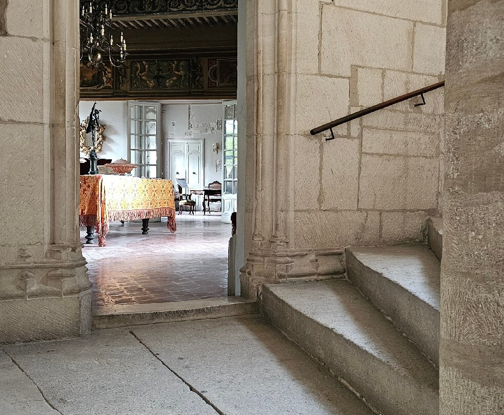 Château De Thézan景点图片