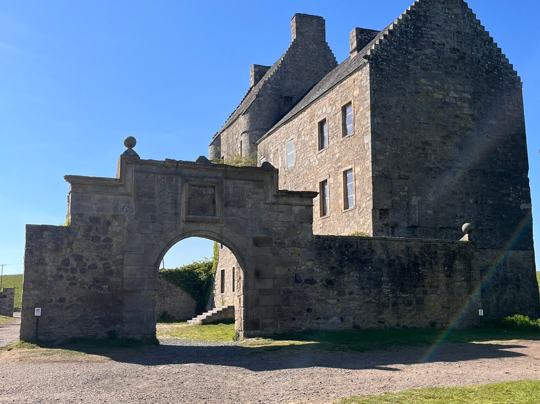 Midhope Castle景点图片
