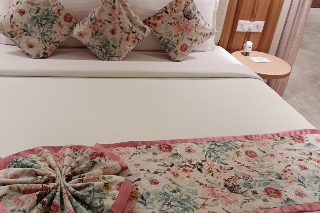 Hotel Four Element主图