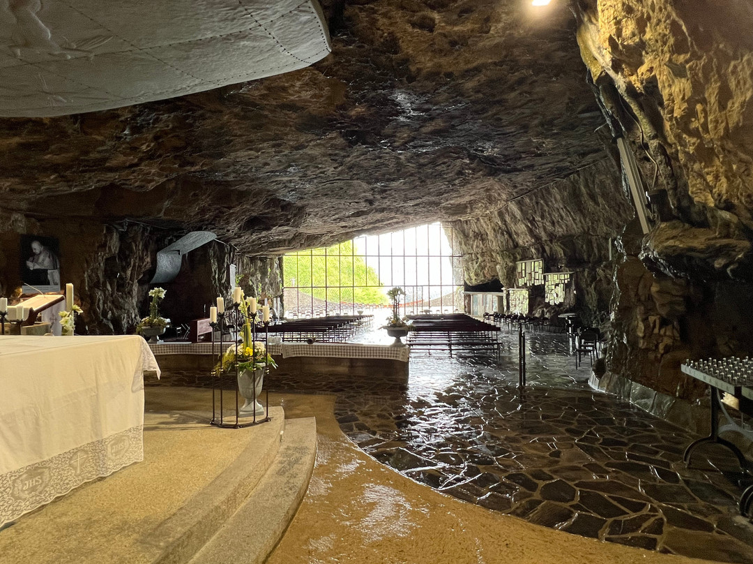 Santuario Madonna della Cornabusa-Sant'Omobono Terme必去景点