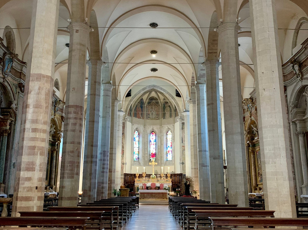 Chiesa di San Francesco-古比奥必去景点