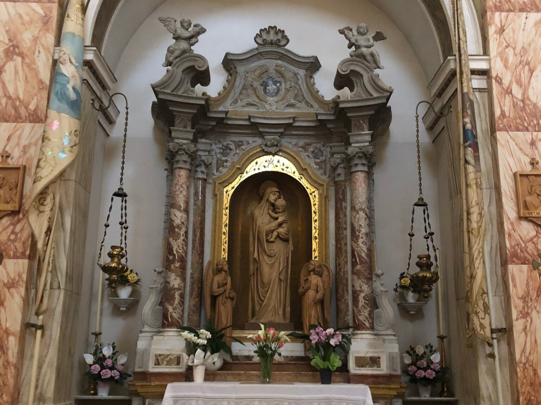 Chiesa Parrocchiale di San Martino Vescovo景点图片