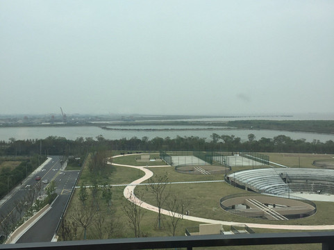 上海三甲港绿地铂骊酒店（浦东机场店）主图