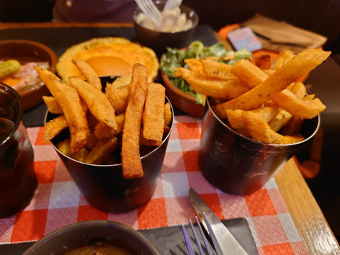 Le Georges V-里尔必去景点