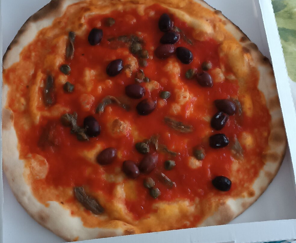 Pizzeria Tonino Pizza