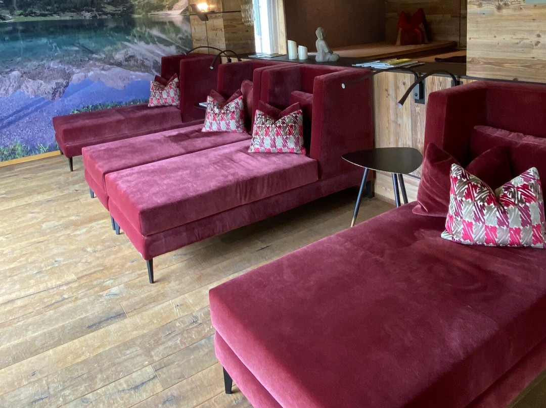 桑恩斯皮特泽酒店主图