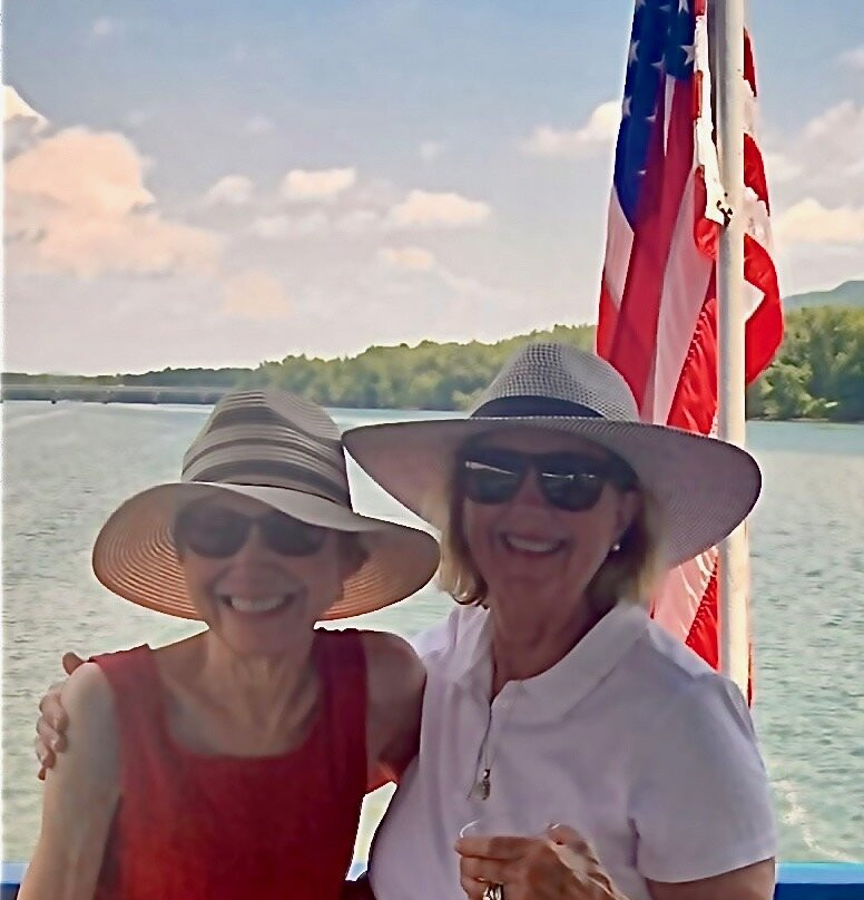 Hiawatha Paddlewheel Riverboat-Williamsport必去景点