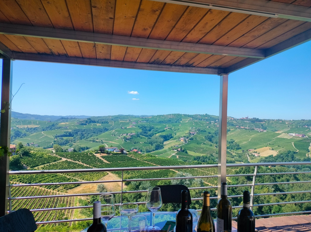 Cascina Comina Winery-Calosso必去景点